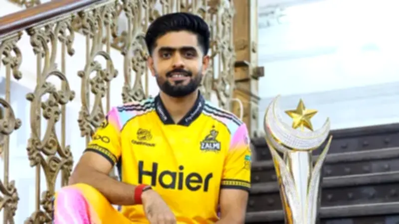 বাবর আজমের ব্যাটিংয়ে বড় পরিবর্তন: পিএসএলে নতুন কৌশলে সাফল্য