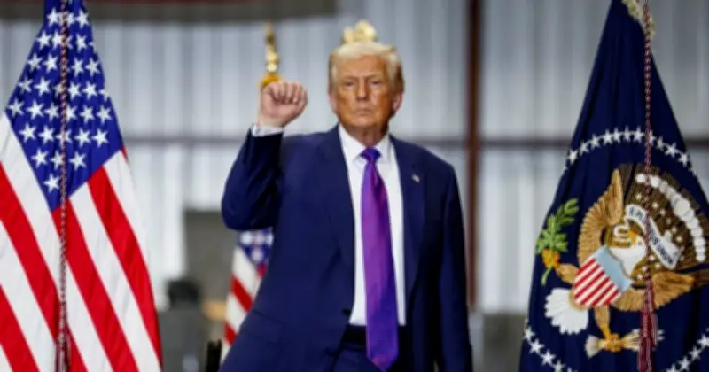 ফ্লোরিডার পাম বিচ বিমানবন্দরের নাম পরিবর্তন করে ডোনাল্ড ট্রাম্প আন্তর্জাতিক বিমানবন্দর হবে