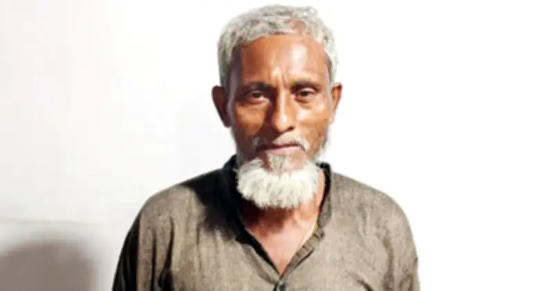 সাতক্ষীরার কৃষক মোহাম্মদ আলী: ৮৫৮টি কবর খুঁড়ে মানুষের সেবায় নিবেদিত জীবন