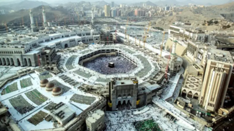 মক্কা শরিফের অজানা ইতিহাস: জমজম কূপ থেকে কোরাইশদের বাণিজ্যিক সফর