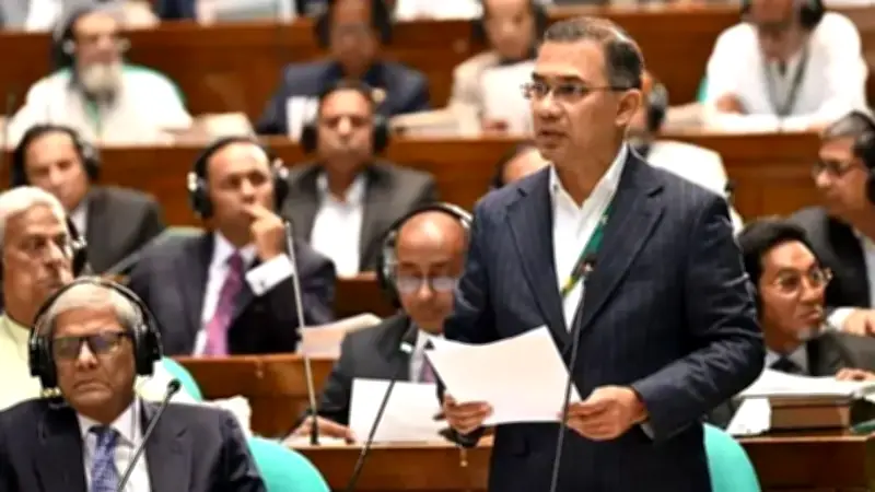 সংসদে প্রধানমন্ত্রীর উপস্থিতি, হামের টিকা সংকটে শিশু মৃত্যুঝুঁকি ও সড়ক দুর্ঘটনায় নিহত ৫