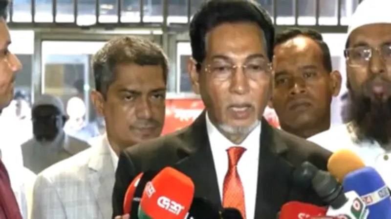 সংবিধান সংশোধন কমিটিতে কারা থাকছেন? ইরান যুদ্ধে মধ্যস্থতাকারী চীন, প্রধানমন্ত্রীর সংসদে প্রশ্নোত্তর