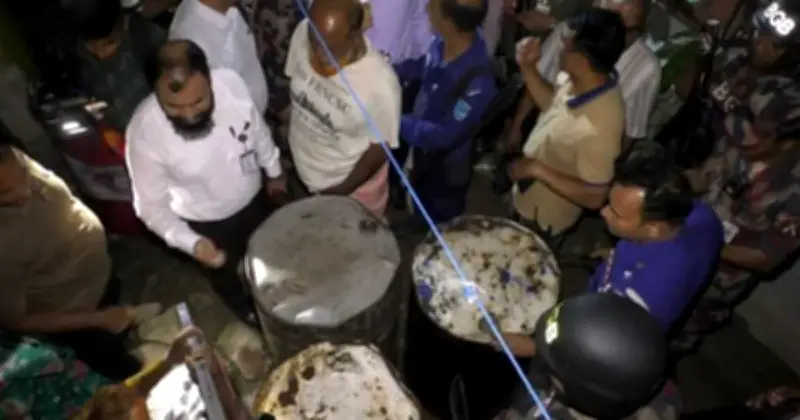 নারায়ণগঞ্জে অবৈধ ডিজেল মজুত: যুবকের কারাদণ্ড, হাজার লিটার জ্বালানি জব্দ