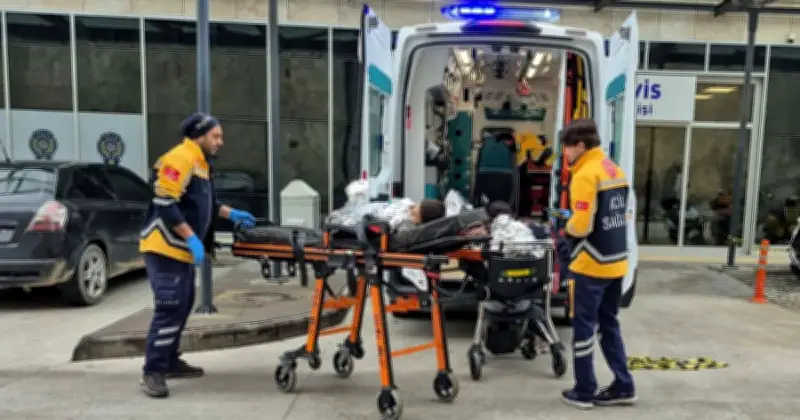 তুরস্কের এজিয়ান সাগরে অভিবাসী নৌকাডুবি: ১৯ জনের মৃত্যু, শিশুও রয়েছে শিকারদের মধ্যে