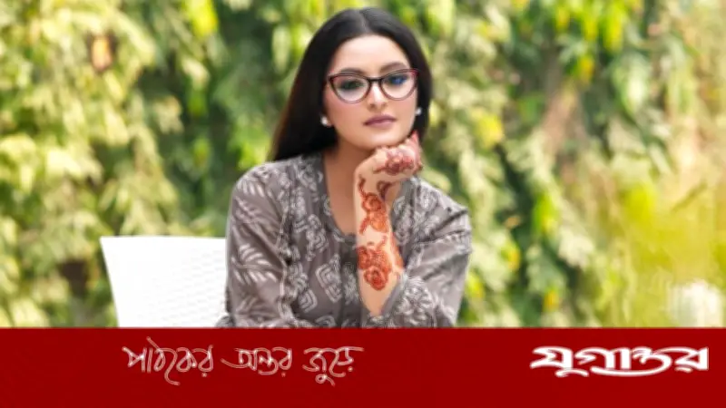 ফেসবুকে পরীমনির কড়া বার্তা: নীতিবাক্য প্রচারকারীদের একহাত নিলেন অভিনেত্রী