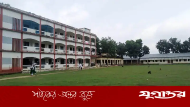 শিক্ষাপ্রতিষ্ঠানে রাজনৈতিক প্রভাব কমানোর অভিনব উদ্যোগ নিলেন কায়সার কামাল