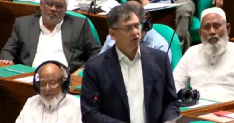 সংসদে ওয়াকআউটকে ‘রাজনৈতিক স্ট্যান্টবাজি’ বললেন স্বরাষ্ট্রমন্ত্রী, বিধি লঙ্ঘনের অভিযোগ