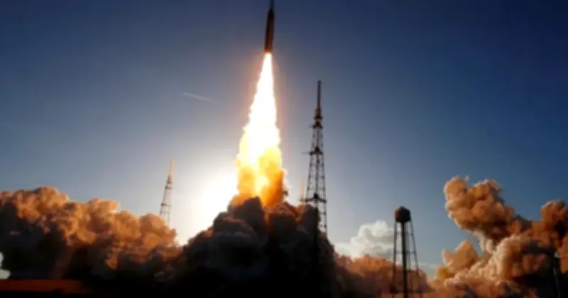 ৫০ বছর পর আবারও গভীর মহাকাশে মানুষ: নাসার আর্টেমিস ২ মিশন সফল উৎক্ষেপণ