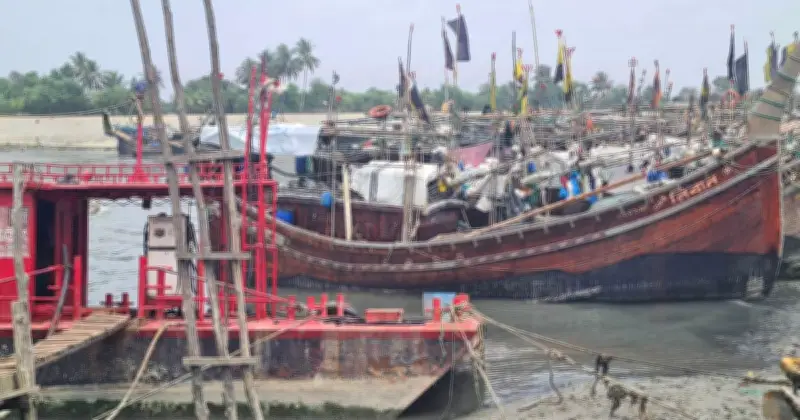 জ্বালানি সংকটে মৎস্য ও পর্যটন খাত বিপর্যস্ত, উপকূলীয় অঞ্চলে অচলাবস্থা