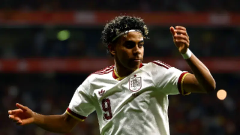 ইসলামবিরোধী স্লোগানে ক্ষুব্ধ ইয়ামাল, স্পেন-মিসর ম্যাচে বিতর্কের ছায়া