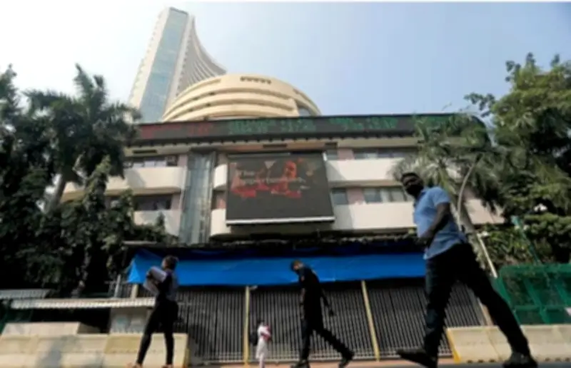 ভারতের শেয়ারবাজারে ধস, ট্রাম্পের ভাষণে বিশ্ববাজারে অনিশ্চয়তা