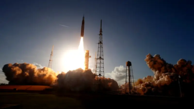 ৫৪ বছর পর আবার চাঁদের পথে মানুষ: নাসার আর্টেমিস ২ মিশনের ঐতিহাসিক উৎক্ষেপণ