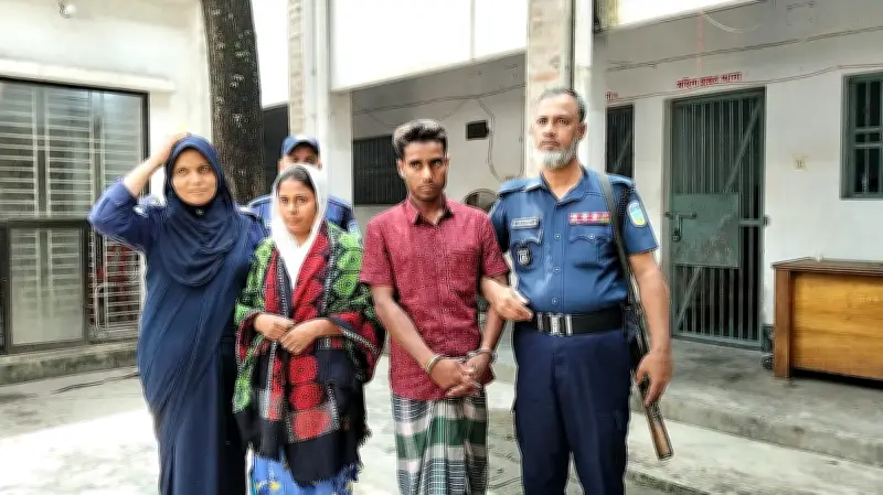 দাম্পত্য কলহের জেরে শিশু হত্যা: বাবা ও সৎমা গ্রেপ্তার