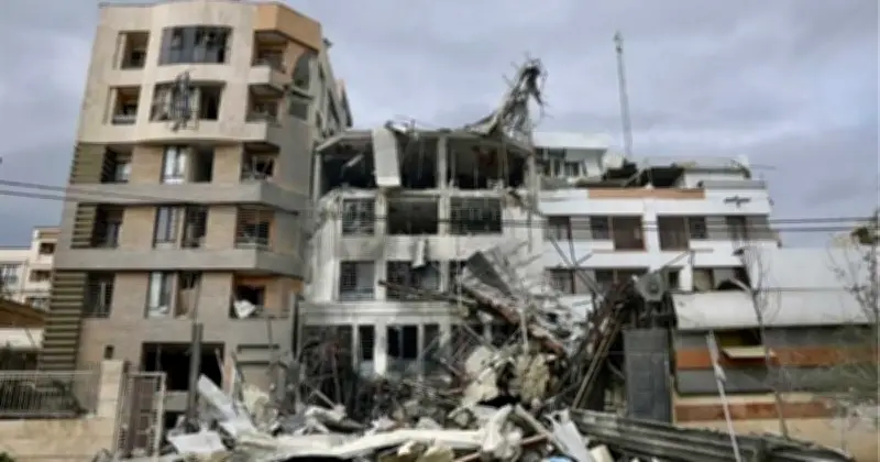 ইরানের তেহরানে যুক্তরাষ্ট্র-ইসরায়েল হামলায় ৩৩ হাজার বাড়ি ক্ষতিগ্রস্ত, হাজারো পরিবার বাস্তুচ্যুত