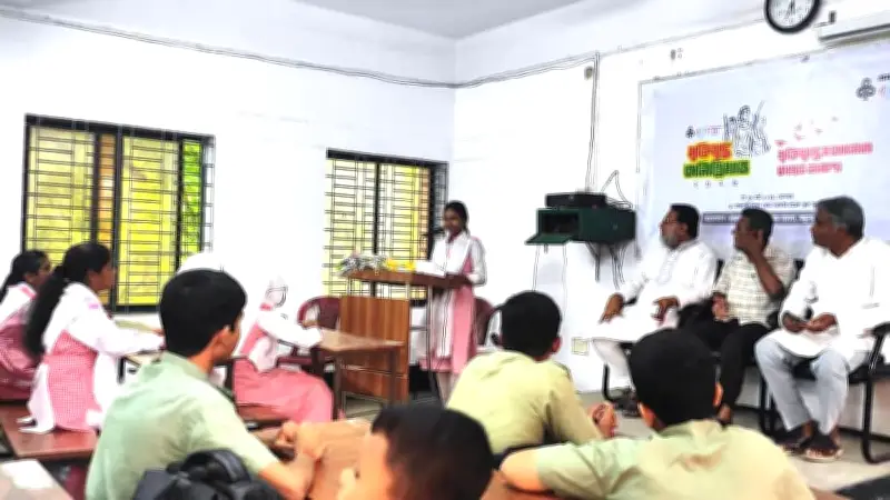 রাজশাহীতে অনুষ্ঠিত হলো মুক্তিযুদ্ধ অলিম্পিয়াড, নতুন প্রজন্মের কাছে ইতিহাসের বার্তা