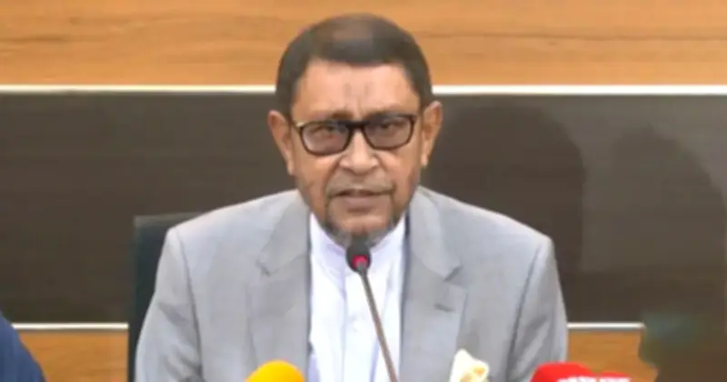 প্রধানমন্ত্রীর সচিবালয়ে উপস্থিতি প্রশাসনে ইতিবাচক পরিবর্তন আনছে: স্বাস্থ্যমন্ত্রী