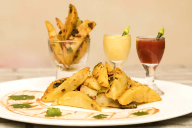 ক্রিস্পি আলুর ওয়েজেস তৈরির সহজ রেসিপি: ঘরেই তৈরি করুন মুখরোচক স্ন্যাক