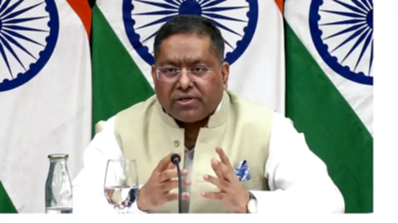 জ্বালানি সংকটে প্রতিবেশীদের পাশে ভারত: বাংলাদেশ, শ্রীলঙ্কা, মালদ্বীপসহ সহযোগিতা অব্যাহত