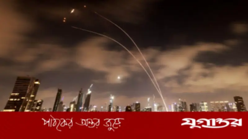 ইরানের ক্ষেপণাস্ত্র হামলা ও মার্কিন নাগরিকদের উদ্দেশ্যে প্রেসিডেন্ট পেজেশকিয়ানের খোলা চিঠি