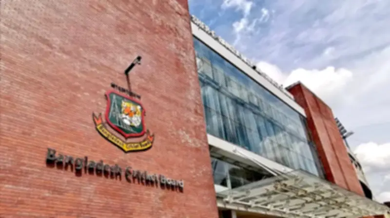 বিসিবির ডাকে সাড়া দিচ্ছে না ক্লাব, ঢাকা প্রিমিয়ার লিগ অনিশ্চয়তায়