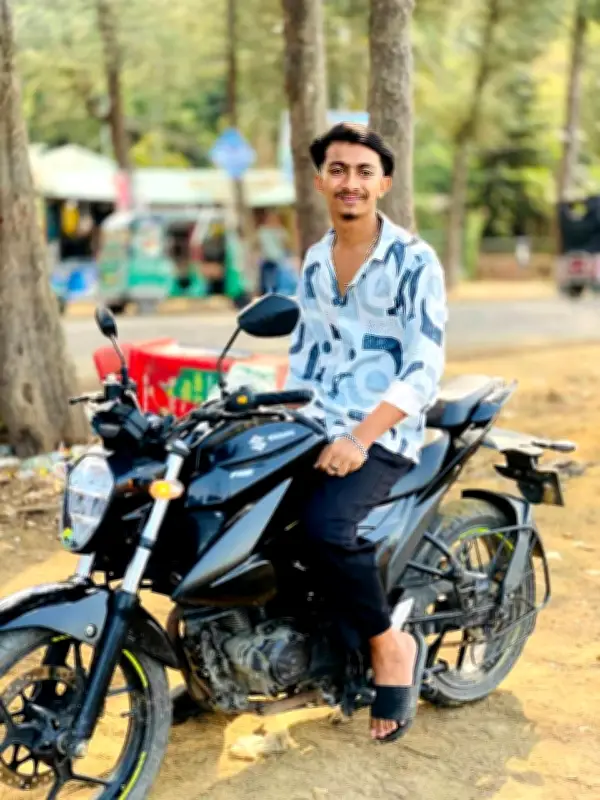 জ্বালানি সংকটে মৃত্যু: তেল আনতে গিয়ে মোটরসাইকেল দুর্ঘটনায় নিহত তরুণ অন্তর