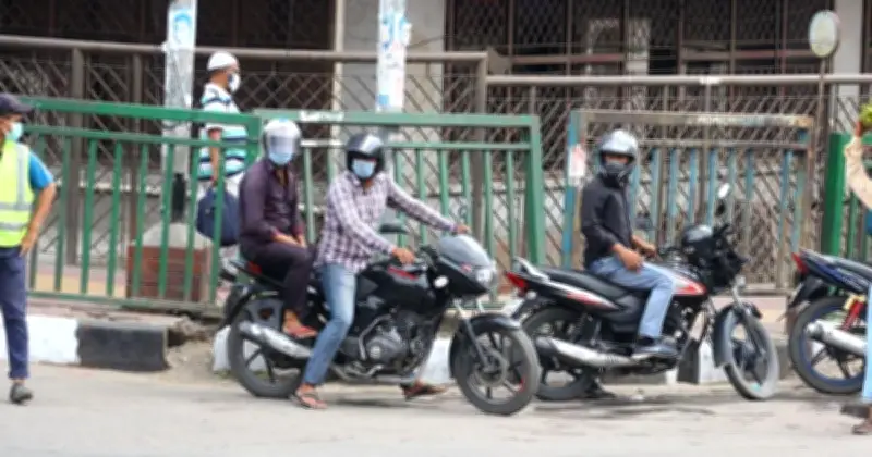 ময়মনসিংহে অবৈধ ও অযোগ্য যানবাহন চলাচলে নিষেধাজ্ঞা জারি