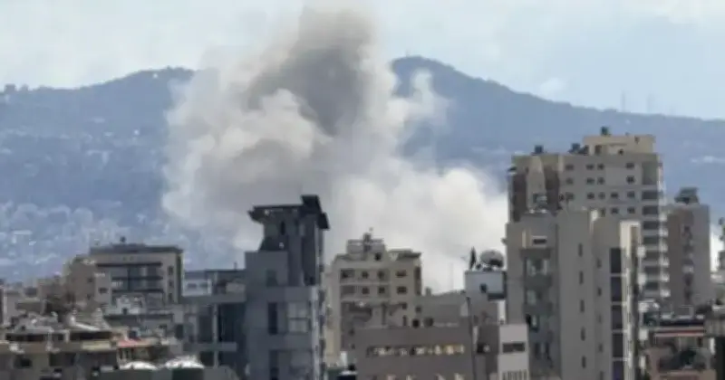 ইসরায়েলি বিমান হামলায় দক্ষিণ লেবাননে হিজবুল্লাহর ১৫ সদস্য নিহতের দাবি