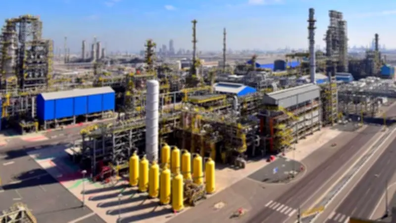 কুয়েতে তেল শোধনাগারে ড্রোন হামলা, সিরাজগঞ্জে বাস দুর্ঘটনায় নিহত ৩, সৌদিতে বাংলাদেশ প্যাভিলিয়নে নাহিদ ইসলাম