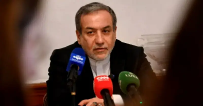 ইরানের সতর্কবার্তা: জাতিসংঘ নিরাপত্তা পরিষদের ভোট স্থগিত, হরমুজ প্রণালী উত্তেজনা