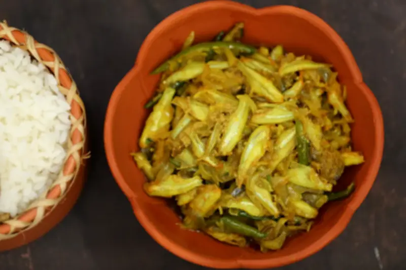 মলা মাছের চচ্চড়ি রেসিপি: সুমন ইউসুফের সহজ ও সুস্বাদু রান্নার পদ্ধতি