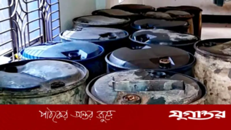 পাবনার সুজানগরে অবৈধ জ্বালানি তেল মজুতকারী দুই দোকান মালিকের জরিমানা