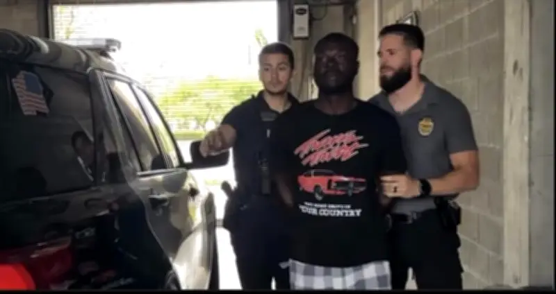 যুক্তরাষ্ট্রে বাংলাদেশি নারী নীলুফার ইয়াসমিন হত্যা: রোলবার্ট জোয়াচিন গ্রেপ্তার