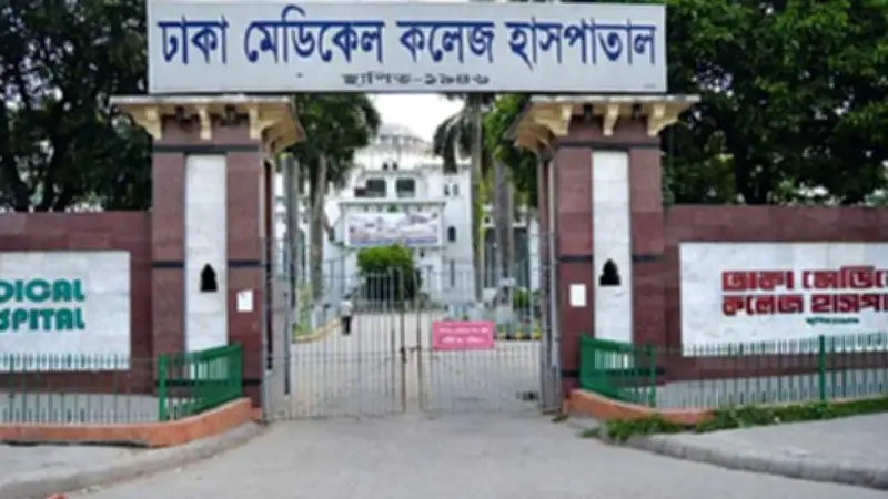 রাজধানীতে ট্রাক চাপায় রিকশাচালক ও আরোহী নিহত, স্বর্ণের বাজারদর ও জ্বালানি সংকটের খবর