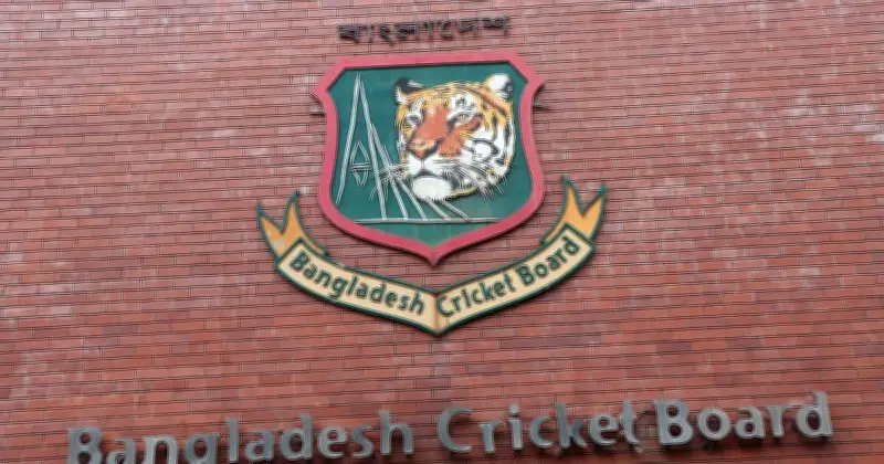 ডিপিএল শুরু না হওয়ায় আর্থিক সংকটে শতাধিক ক্রিকেটার, বিসিবি-সিসিডিএমের জরুরি বৈঠক