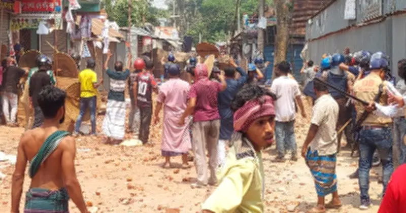 ফুটবল মাইকিং নিয়ে সংঘর্ষে ফরিদপুরের ভাঙ্গায় শতাধিক আহত, সেনা-পুলিশ মোতায়েন