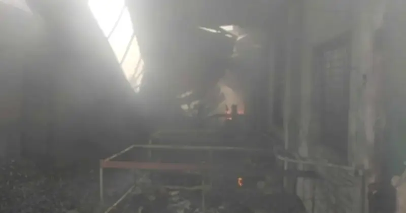 রাজধানীর কদমতলীতে গ্যাস লাইটার কারখানায় ভয়াবহ অগ্নিকাণ্ড নিয়ন্ত্রণে, উদ্ধার ৫ লাশ