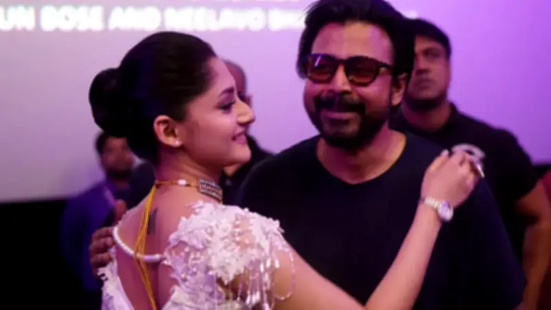 আফরান নিশোর মজার মন্তব্যে পূজা চেরীর এনগেজমেন্ট নিয়ে আলোচনার ঝড়