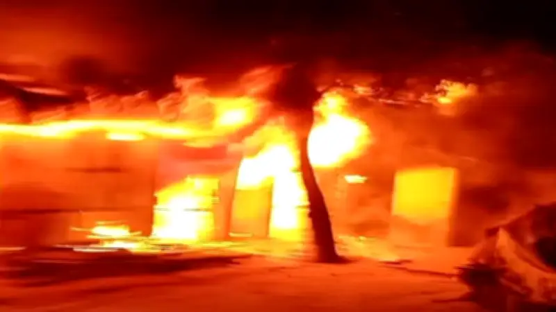 রাজনৈতিক সহিংসতায় মার্চে নিহত ১৮, আহত ৯১২; গ্যাসলাইটার কারখানায় আগুনে মালিক পলাতক