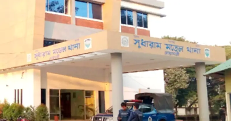 নোয়াখালীতে কিশোর গ্যাংয়ের মারধরে ব্যবসায়ীর মৃত্যু, আটক ৪