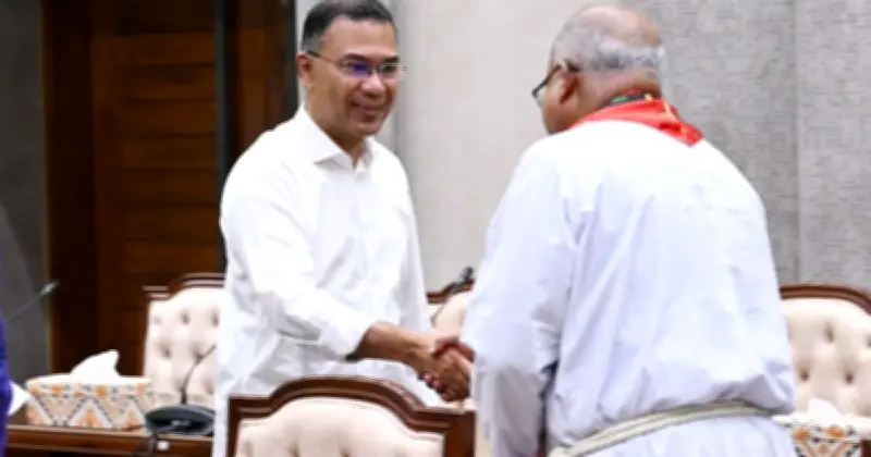 স্টার সানডে উপলক্ষে প্রধানমন্ত্রীর সঙ্গে প্রোটেস্ট্যান্ট চার্চ নেতাদের শুভেচ্ছা বিনিময়