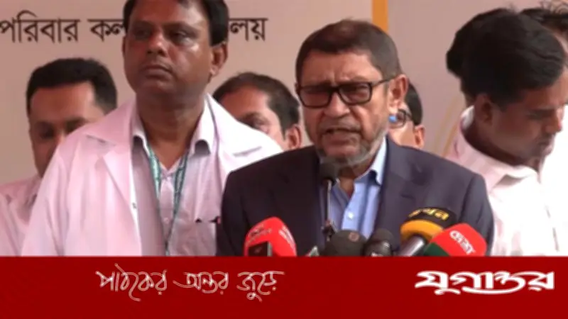প্রধানমন্ত্রীর বিচক্ষণতায় হাম টিকাদান কর্মসূচি এগিয়ে: স্বাস্থ্যমন্ত্রী