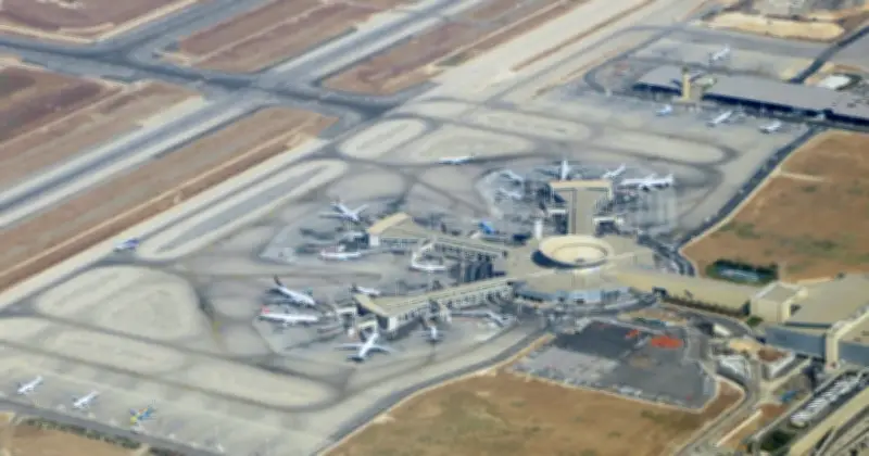 ইয়েমেনের হুতি গোষ্ঠীর দাবি, ইসরায়েলের বিমানবন্দরে ক্ষেপণাস্ত্র ও ড্রোন হামলা