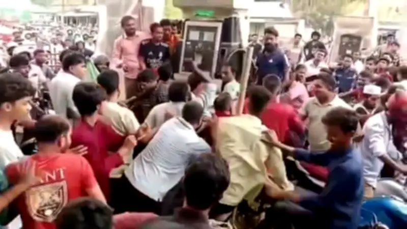 বাংলাদেশের শিক্ষা খাতে নতুন প্রযুক্তির সংযোজন: অনলাইন শিক্ষার সম্ভাবনা