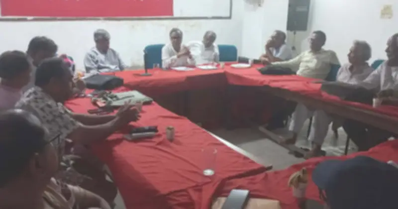 যুক্তরাষ্ট্রের সঙ্গে বাণিজ্য চুক্তি বাতিলের দাবিতে বাম-প্রগতিশীল ফ্রন্টের ঐক্যবদ্ধ আহ্বান