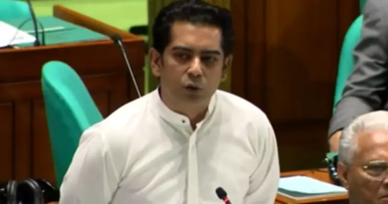 সংসদে বিরতিতে বিরোধীদলের তরুণ এমপিদের আচরণে অভিযোগ ব্যারিস্টার পার্থের