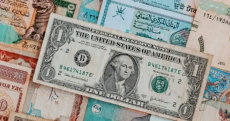 এপ্রিলের প্রথম চার দিনে রেমিট্যান্স প্রবাহে ব্যাপক বৃদ্ধি, দৈনিক গড়ে ১ হাজার কোটি টাকা