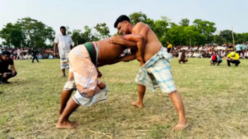 মীরসরাইয়ে বলি খেলা ও হাম টিকাদানে হাজারো দর্শকের ভিড়, বেনাপোলে মাদক আটক ও শুল্ক ফাঁকি