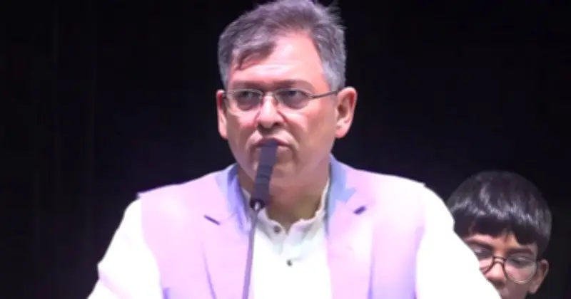 সংবিধান সংশোধনে বিশেষ কমিটির প্রস্তাব স্বরাষ্ট্রমন্ত্রীর, 'লেজিসলেটিভ ফ্রড' বাতিলের আহ্বান