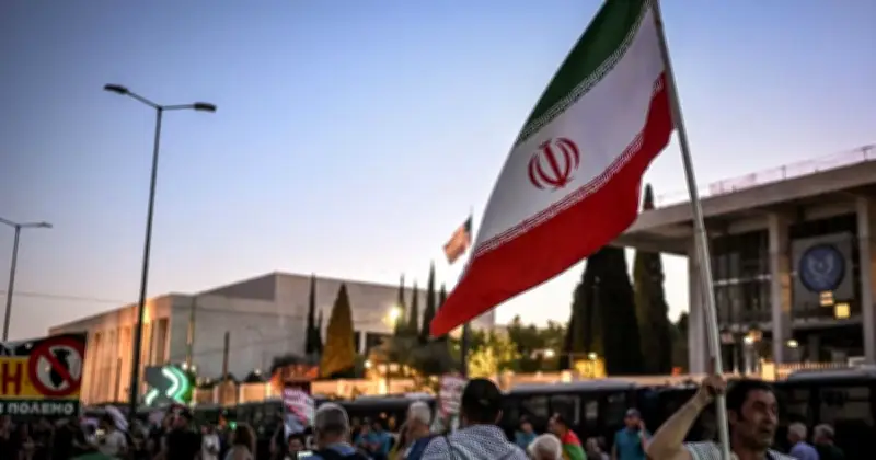 ইরানের কেন্দ্রীয় সামরিক কমান্ডের হুঁশিয়ারি: 'অনেক বেশি ধ্বংসাত্মক' পাল্টা আক্রমণ