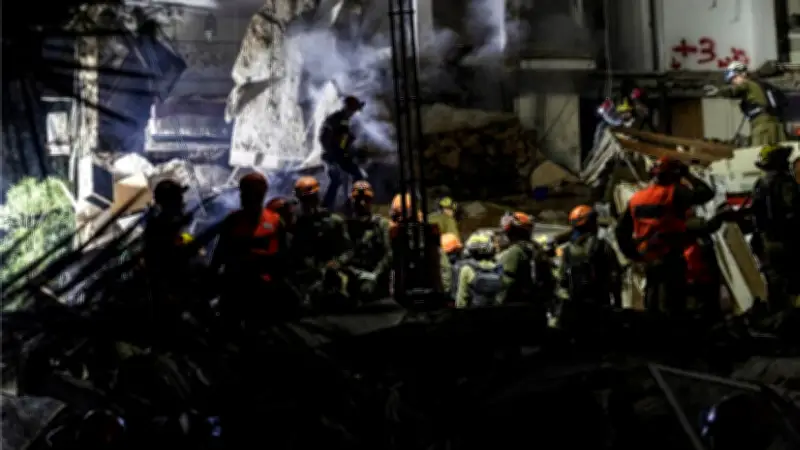 ক্ষেপণাস্ত্র হামলায় হাইফায় দুই ইসরায়েলি নিহত, নৌকাডুবিতে নিখোঁজ ৭০